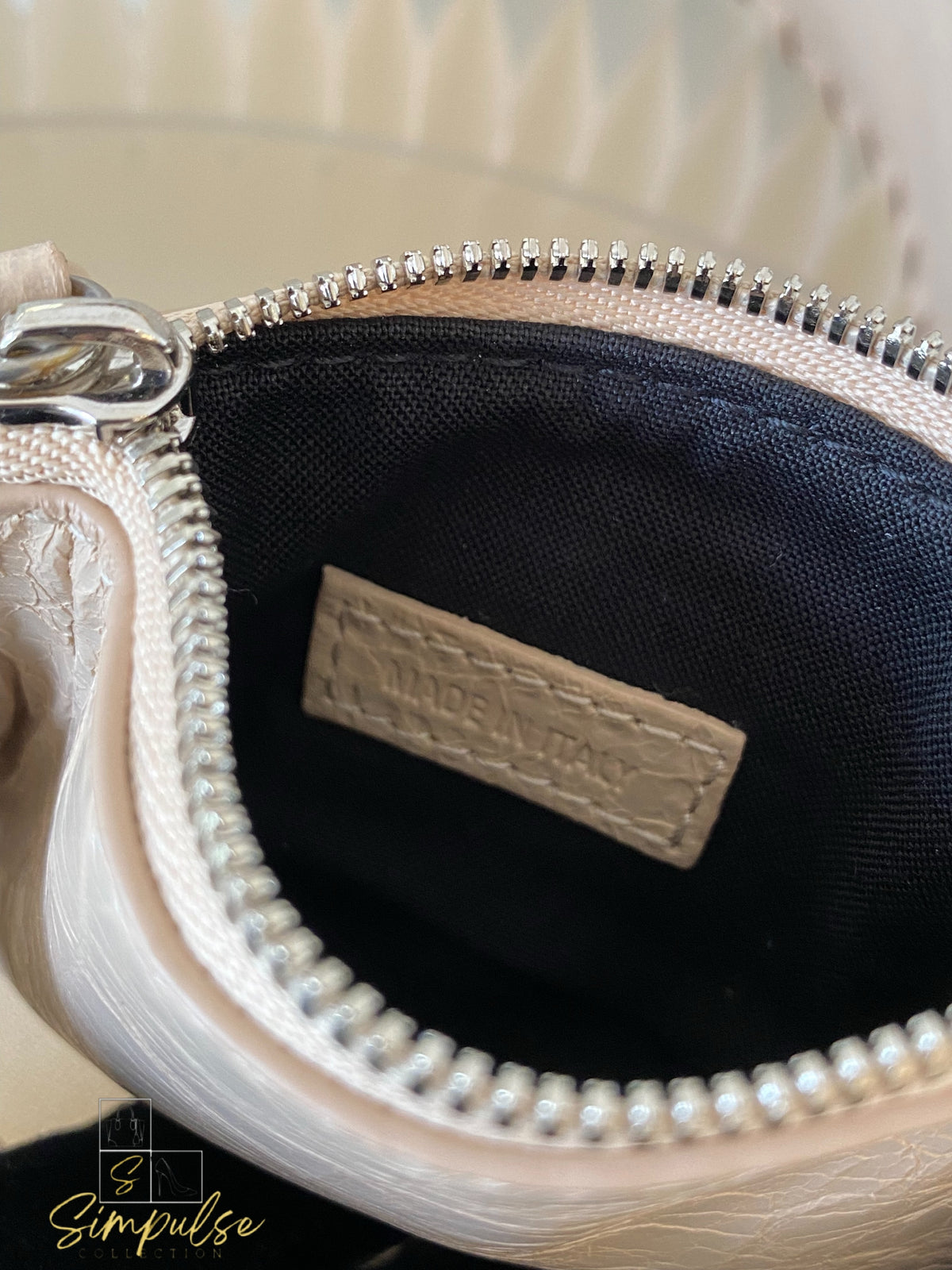 BALENCIAGA LE CAGOLE Xs SHOULDER BAG LAMBSKIN