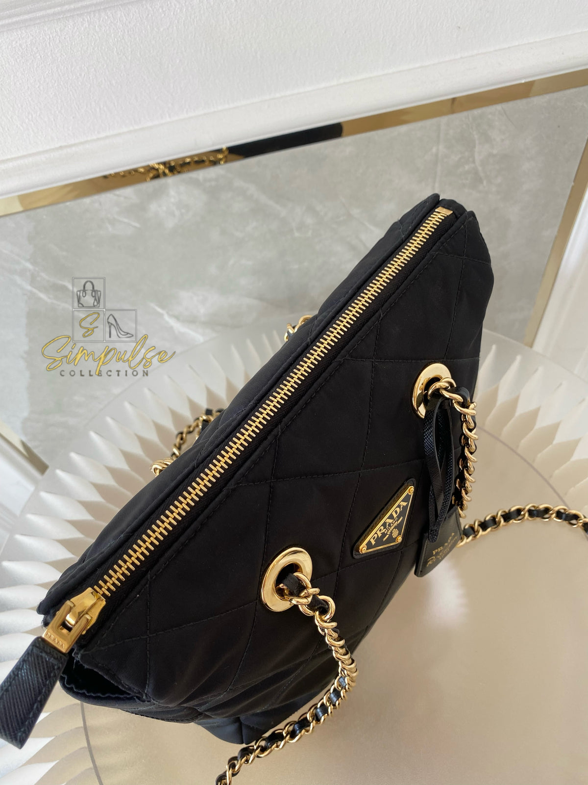 RE-NYLON IMPUNTO QUILTED RE-EDITION 1995 CHAIN SHOULDER BAG