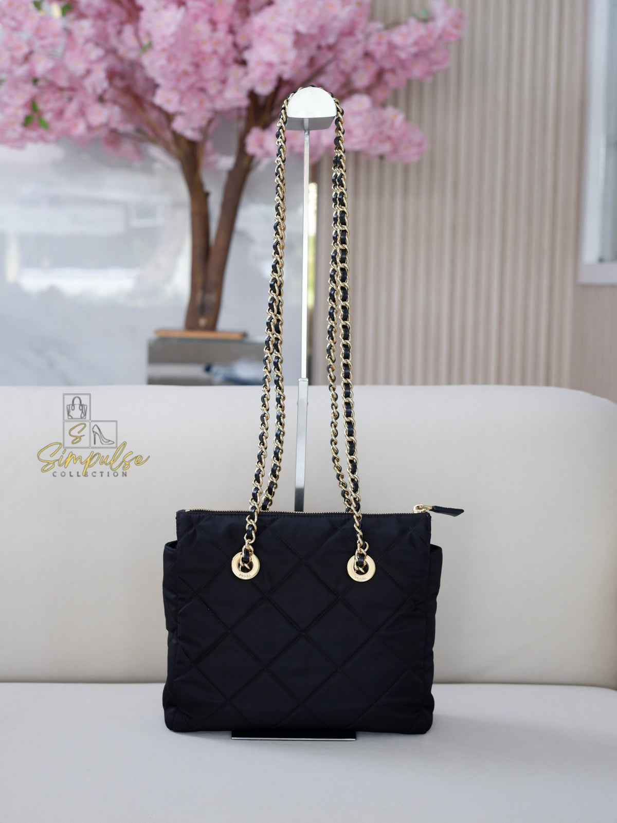 RE-NYLON IMPUNTO QUILTED RE-EDITION 1995 CHAIN SHOULDER BAG