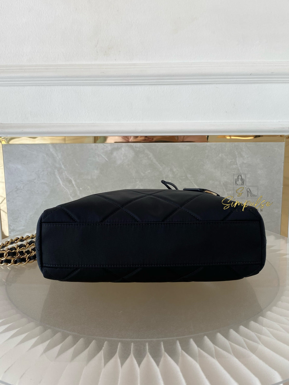 RE-NYLON IMPUNTO QUILTED RE-EDITION 1995 CHAIN SHOULDER BAG