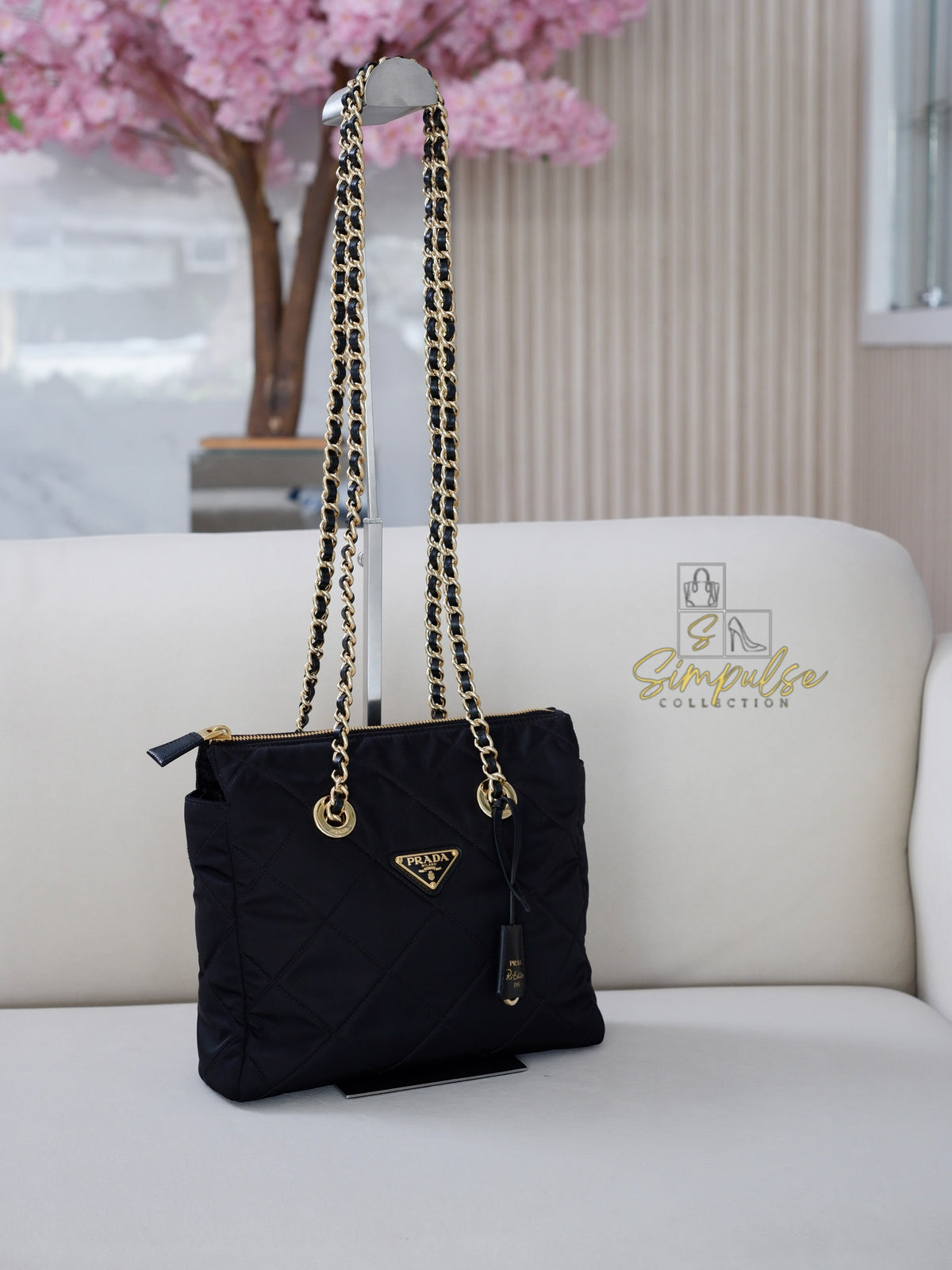 RE-NYLON IMPUNTO QUILTED RE-EDITION 1995 CHAIN SHOULDER BAG