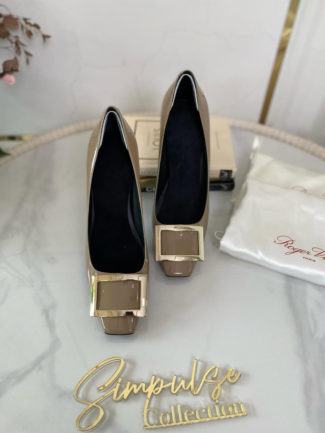 Roger Vivier Trompette Pumps