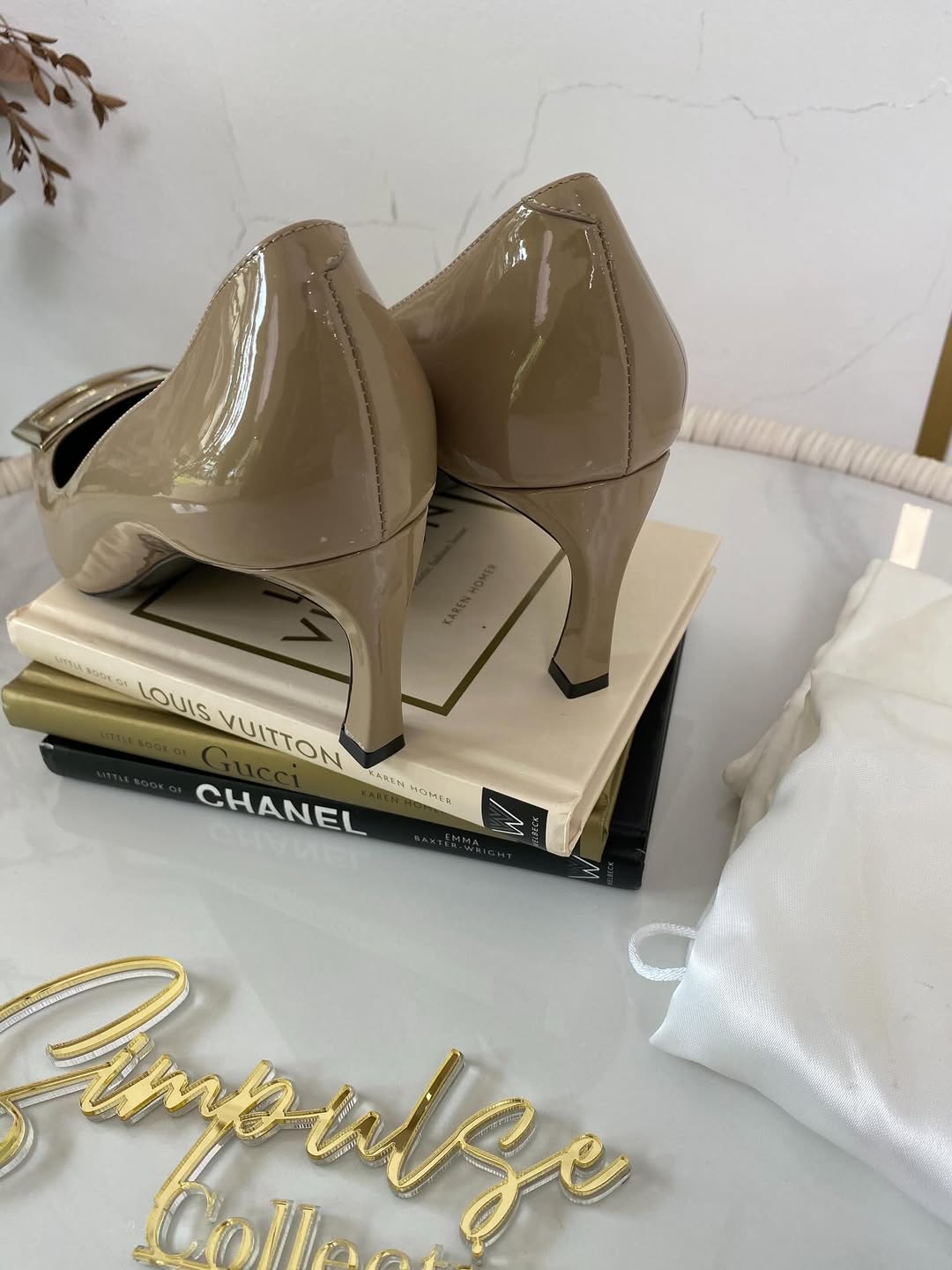 Roger Vivier Trompette Pumps