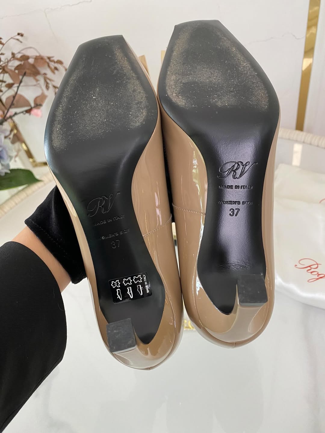 Roger Vivier Trompette Pumps