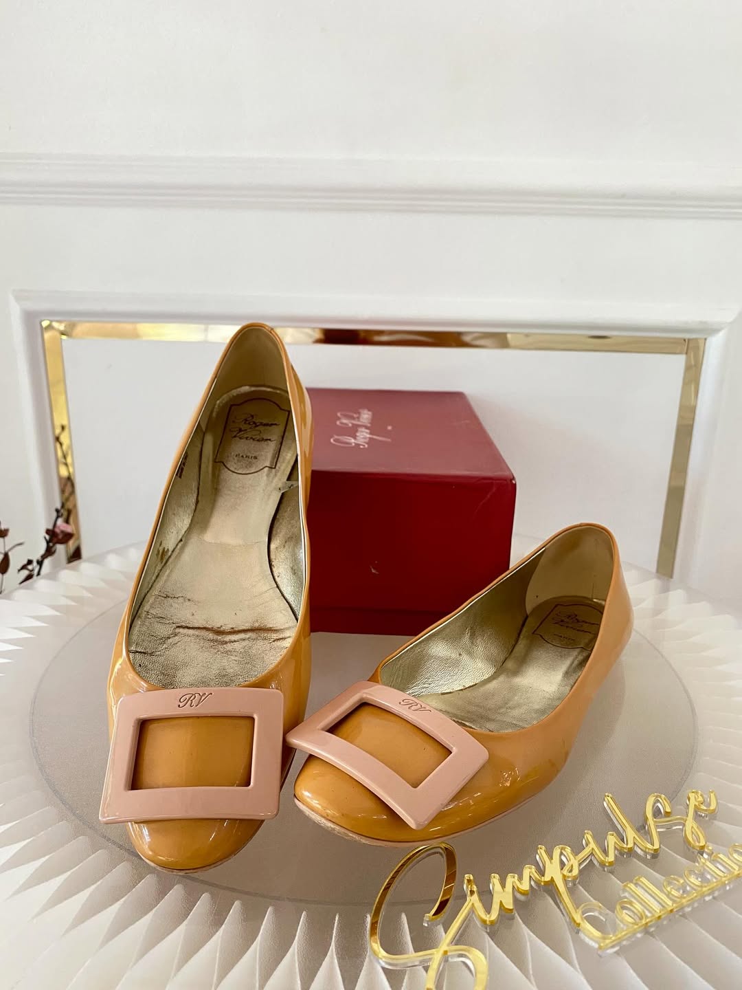 Roger Vivier Patent Leather Ballet Flats