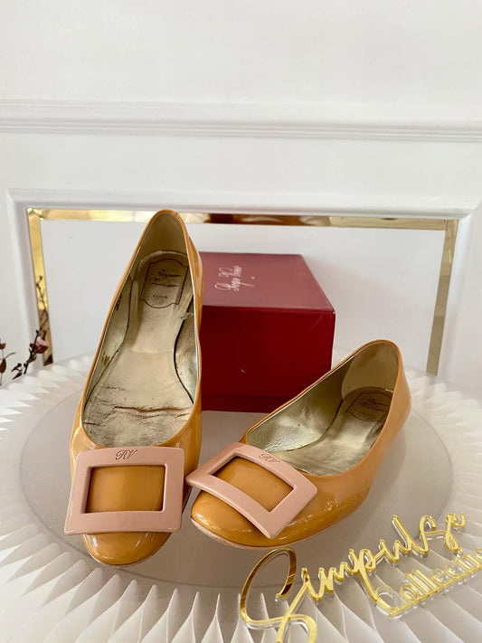 Roger Vivier Patent Leather Ballet Flats