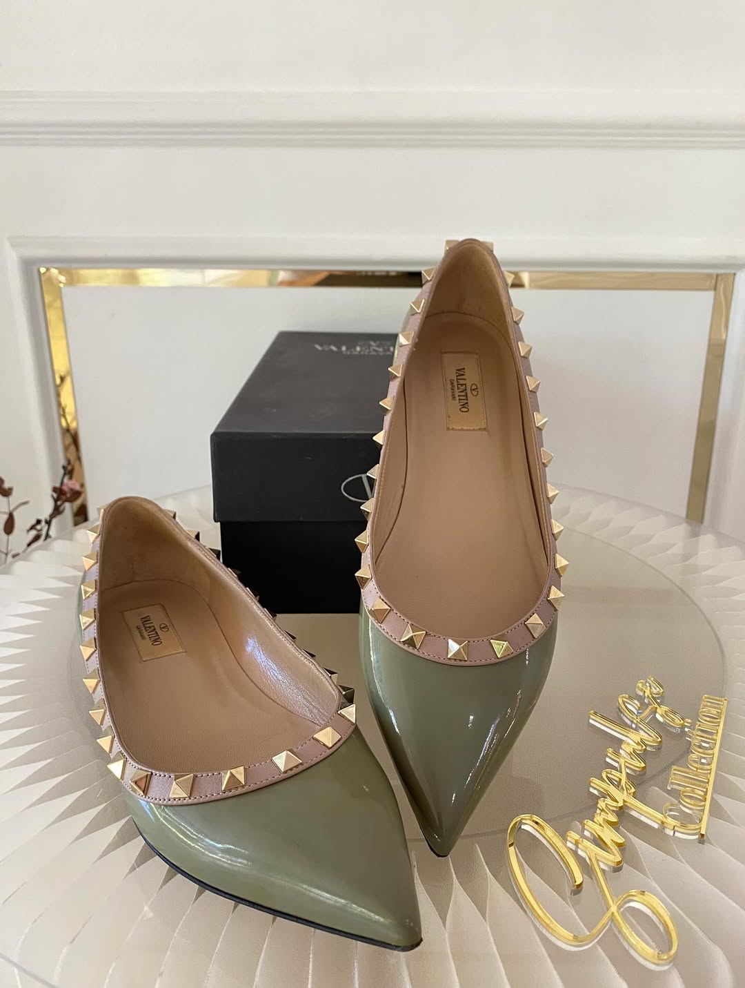 VLTN Light Green Leather Rockstud Ballet Flats