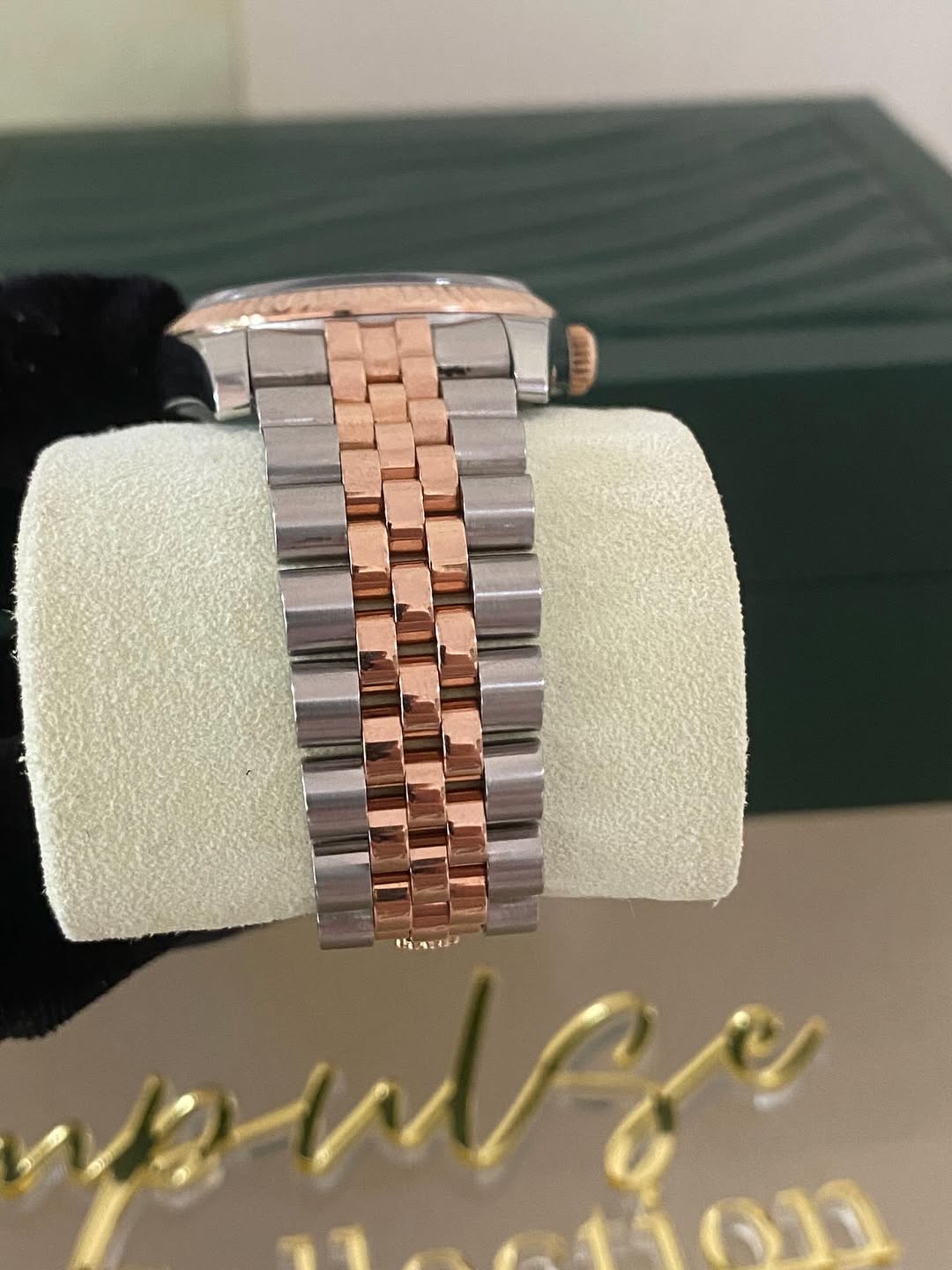 Rolex Ever Rosegold Black Face w/ Dia