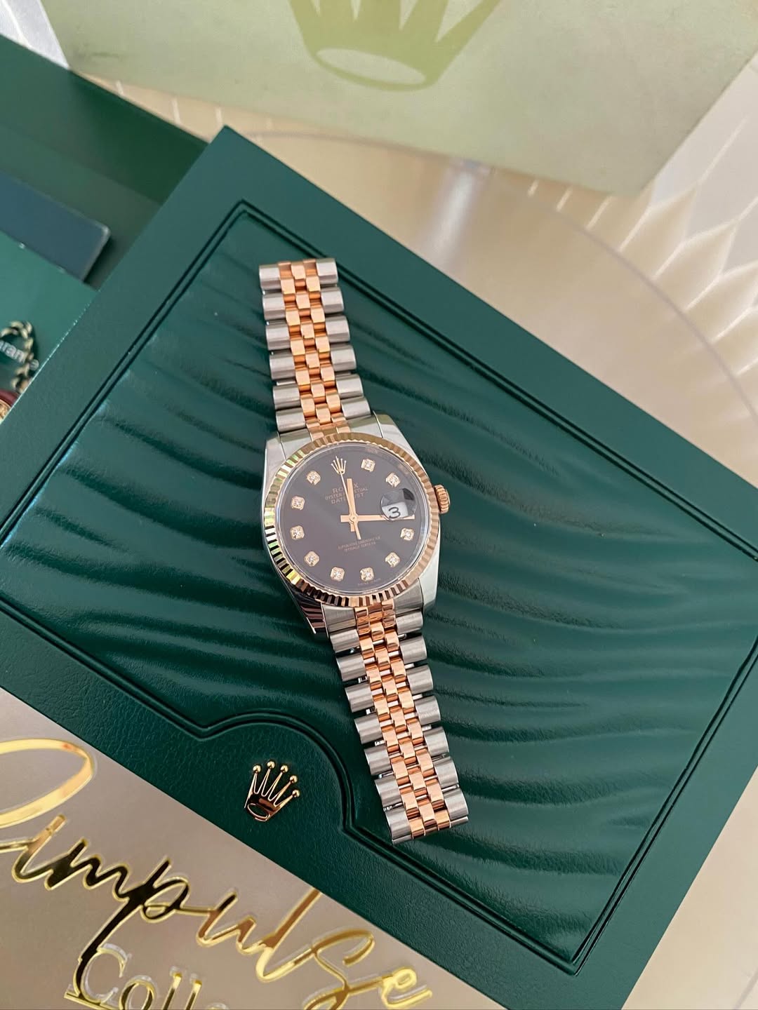 Rolex Ever Rosegold Black Face w/ Dia