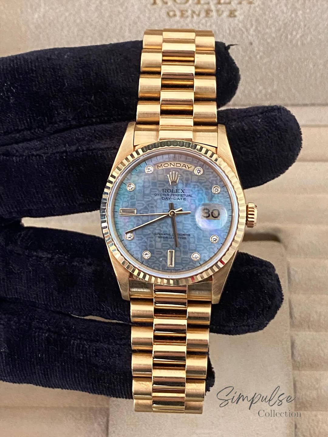 Rolex Day-Date 18k Solid Gold MOP Blue Ice Dial Anniv. Computer Face