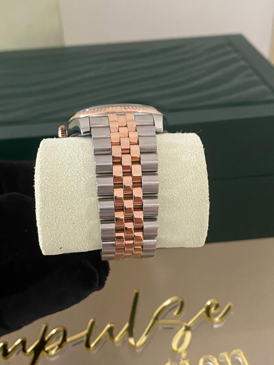 Rolex Ever Rosegold Black Face w/ Dia