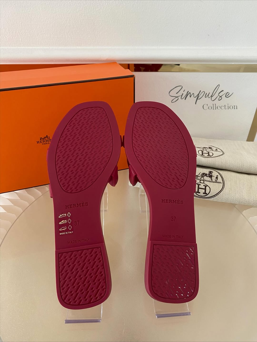 Hermes Aloha Flats