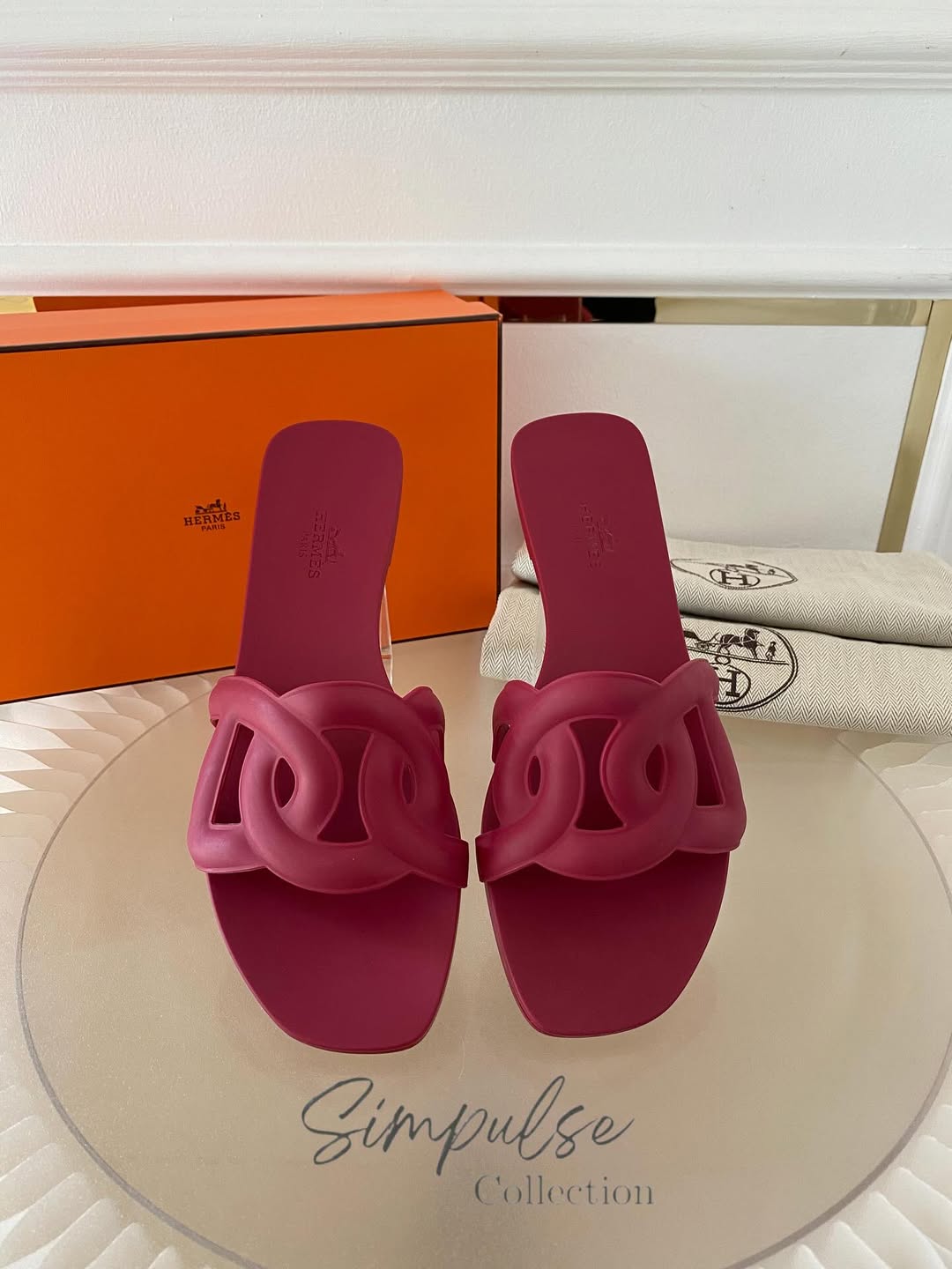Hermes Aloha Flats
