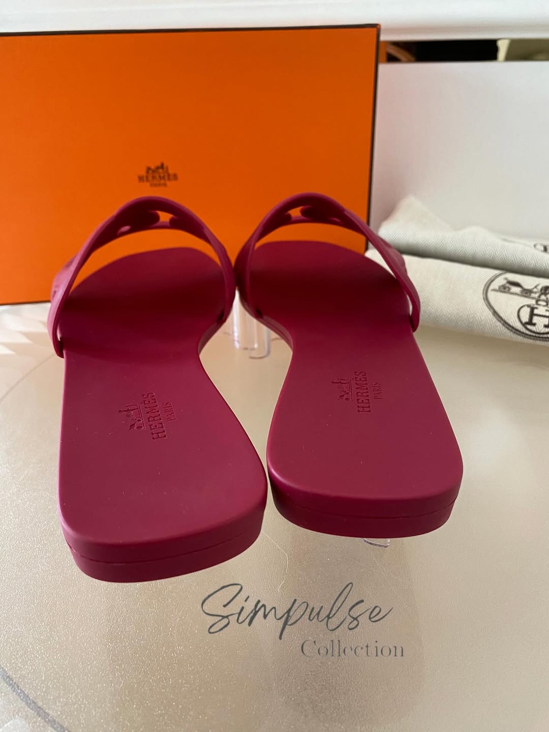 Hermes Aloha Flats
