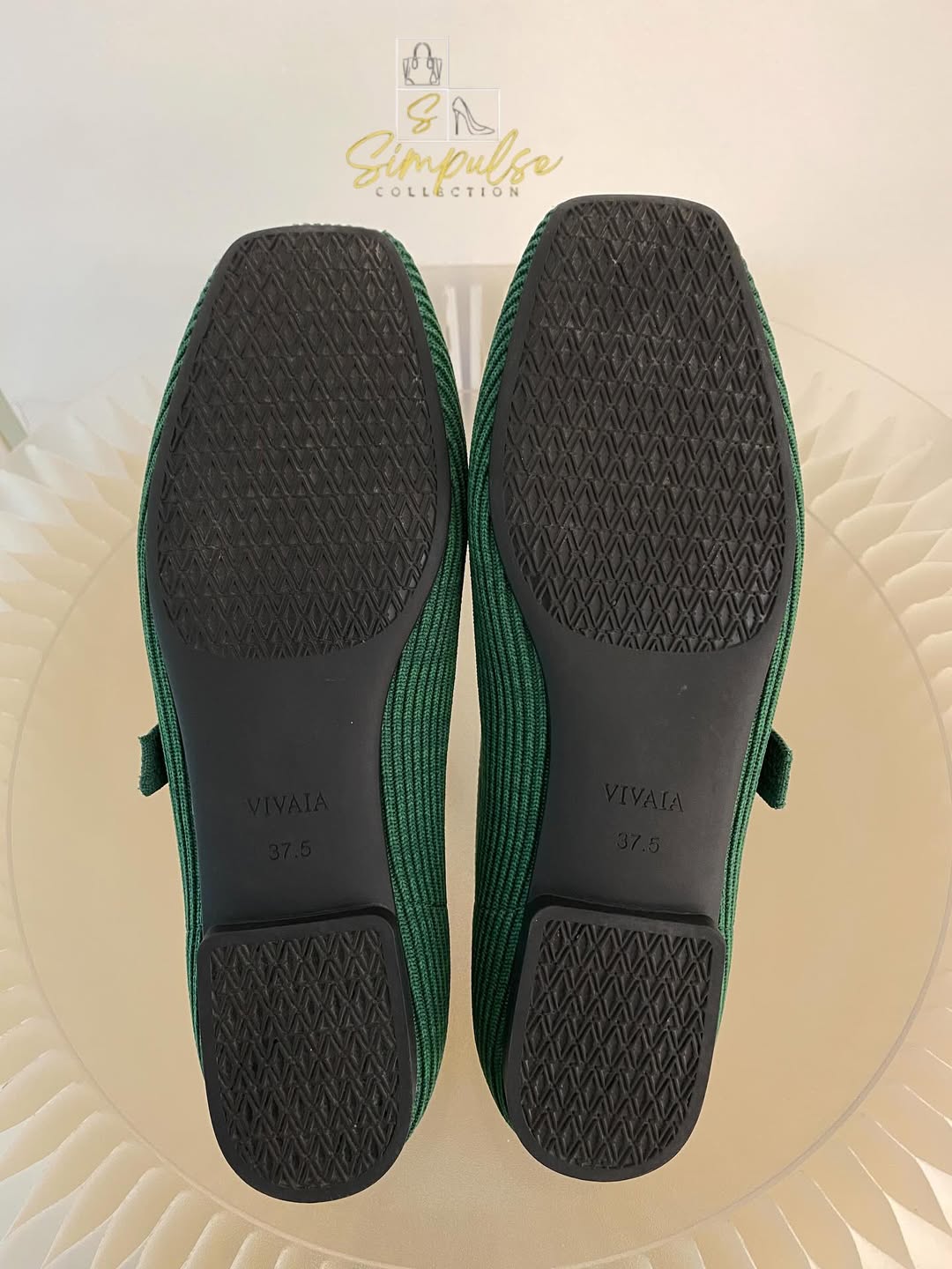 VIVAIA MARGOT Mary Jane Flats