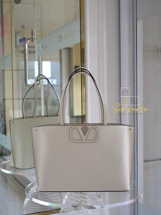 VLTN Fill Me White Ivory Tote Bag