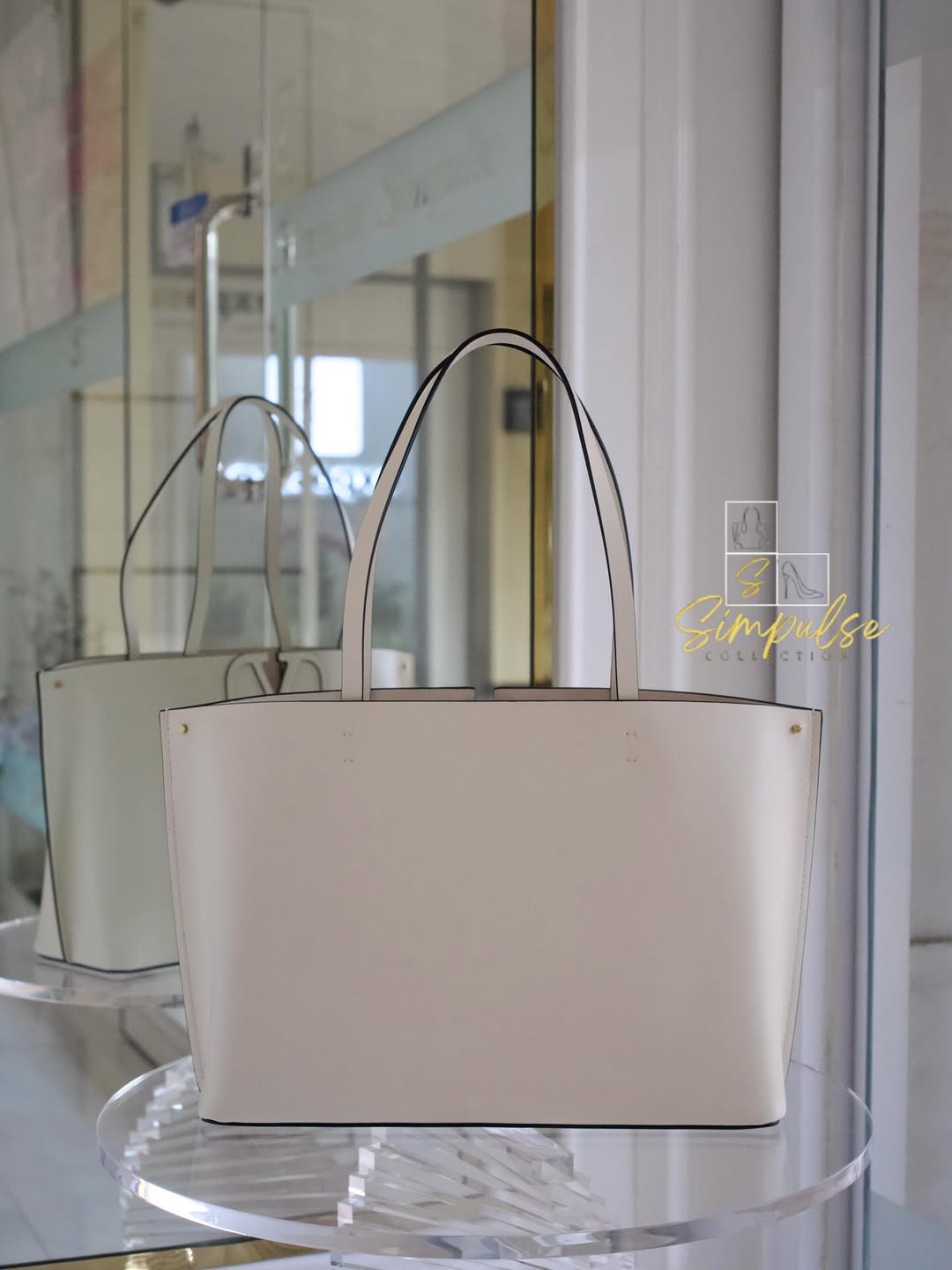 VLTN Fill Me White Ivory Tote Bag