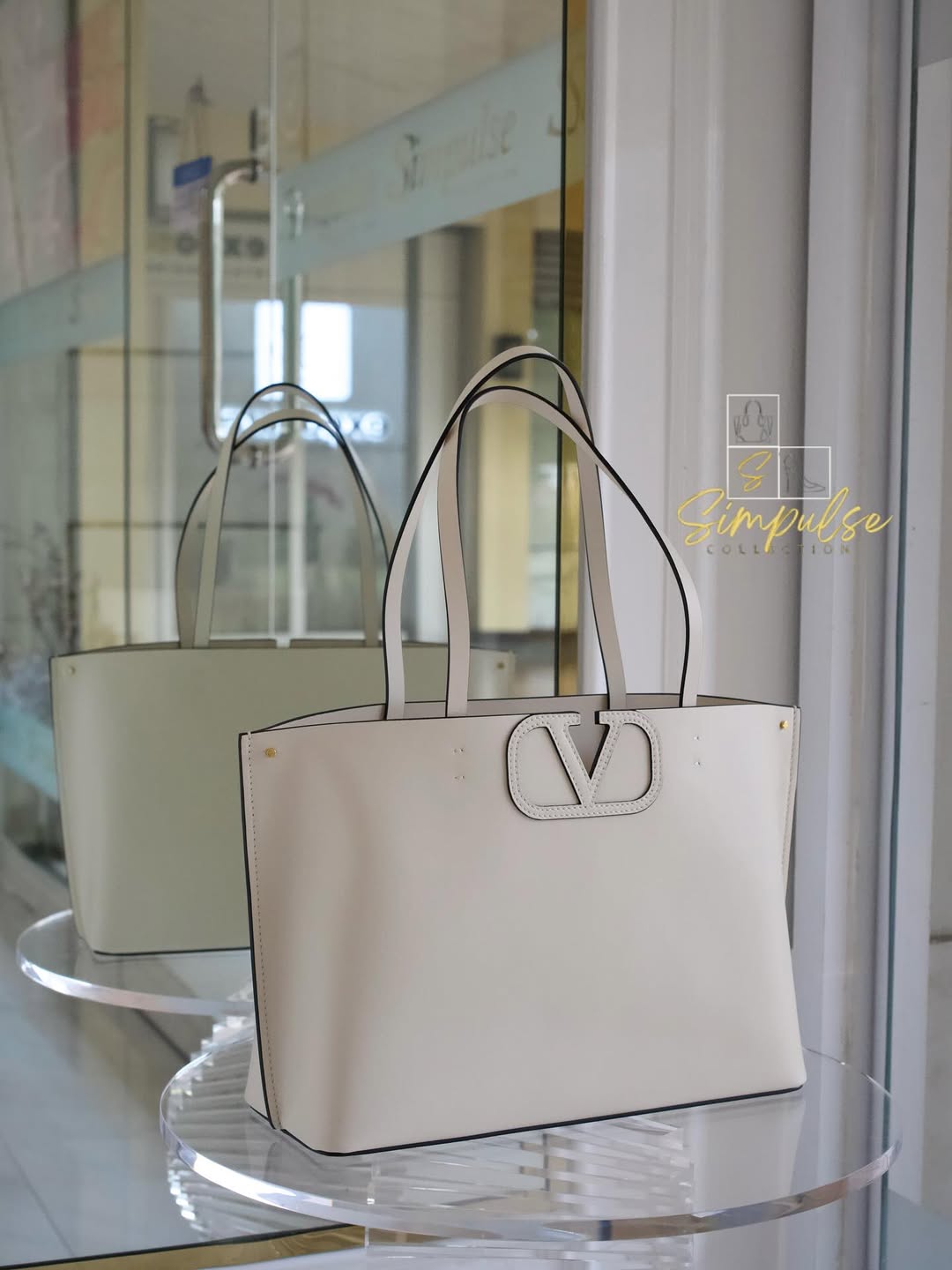 VLTN Fill Me White Ivory Tote Bag