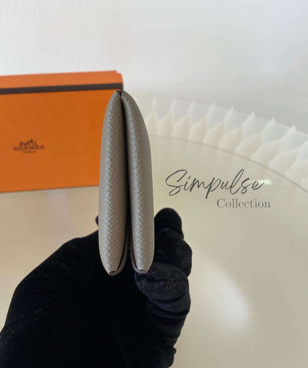 HERMES Calvi Etoupe Cardholder in Epsom Leather