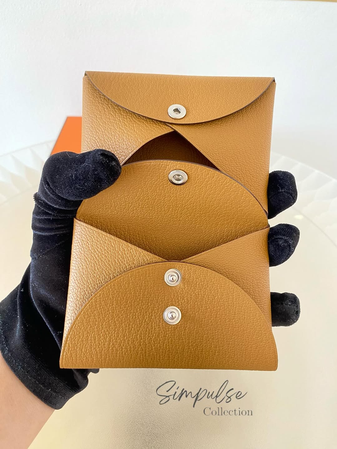 HERMES Calvi Duo Compact Cardholder