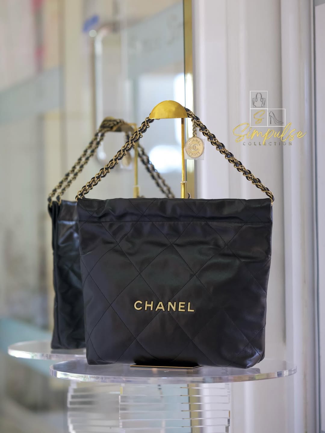 CHANEL C22 Small GHW
