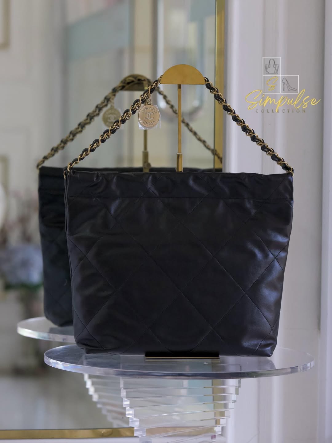 CHANEL C22 Small GHW