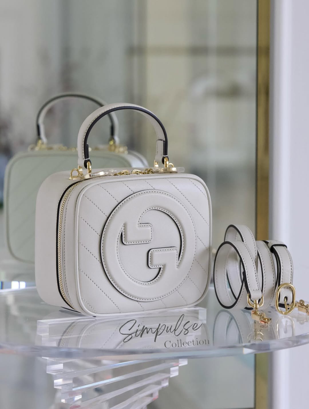 GUCCI Blondie 2-Way Top Handle Bag