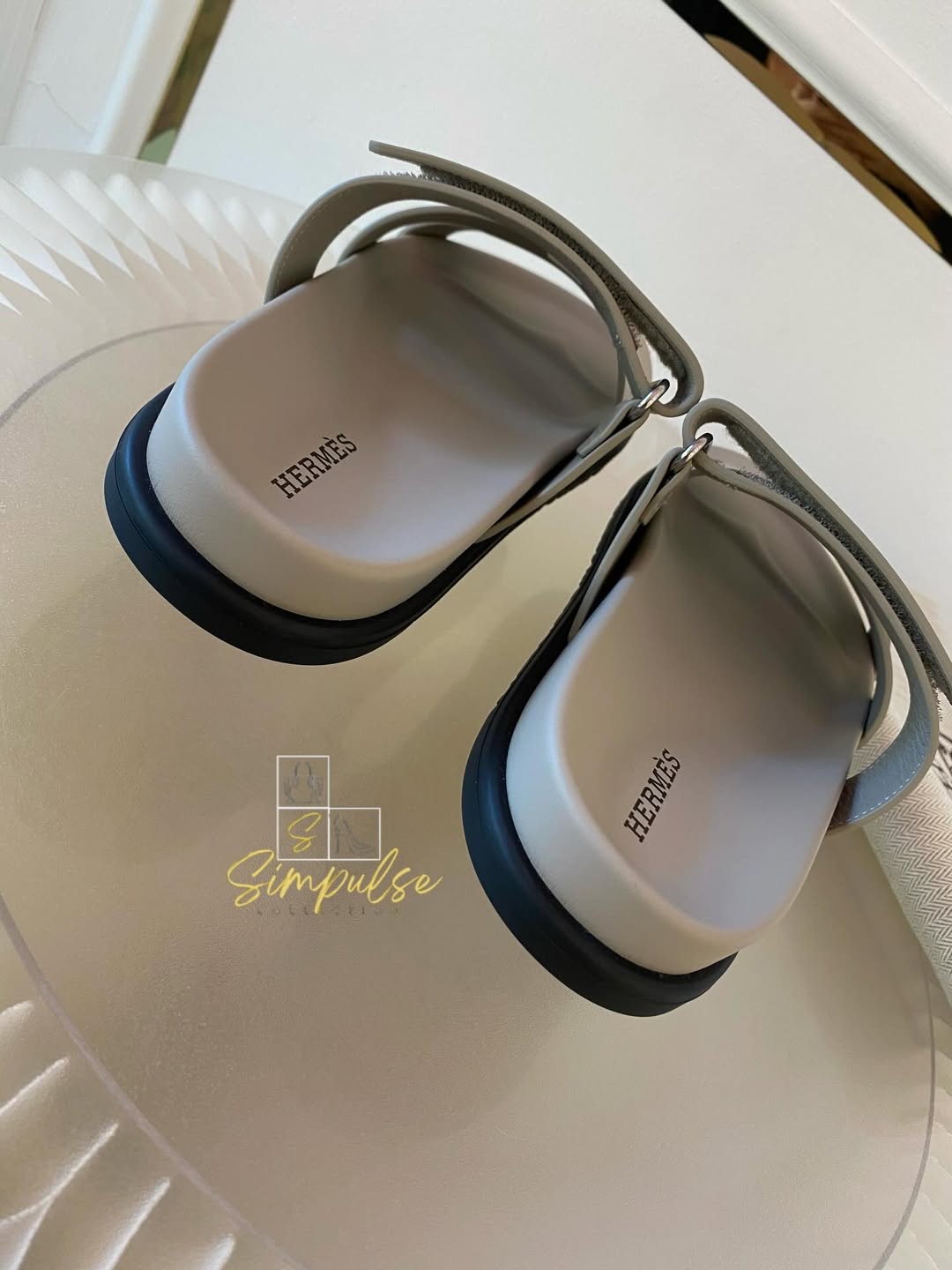 HERMES Chypre Sandals