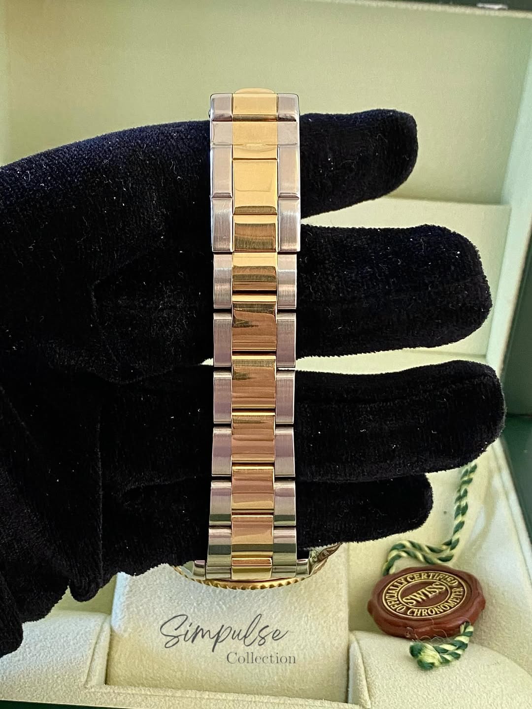 ROLEX Yachtmaster 35mm Two Tone YG w/ Blue Dial