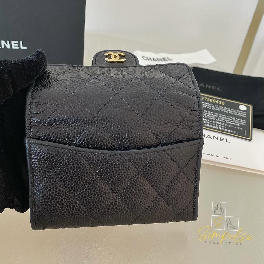 Chanel Classic Flap Caviar Cardholder