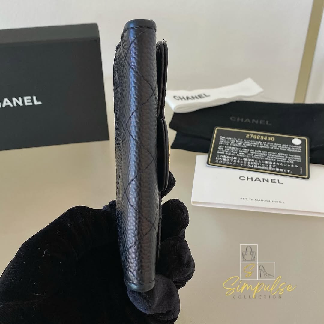 Chanel Classic Flap Caviar Cardholder