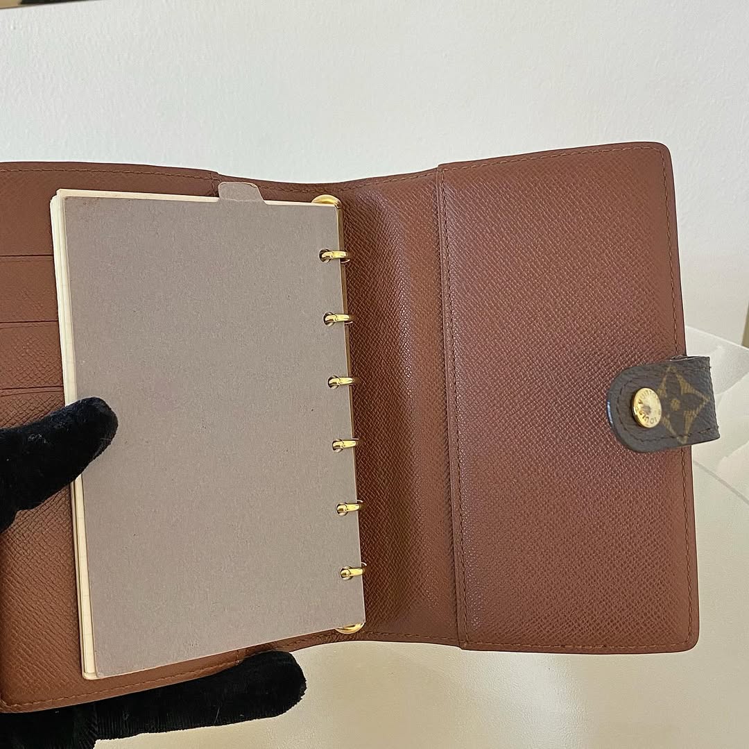 Louis Vuitton Monogram Agenda Pm Ring Cover