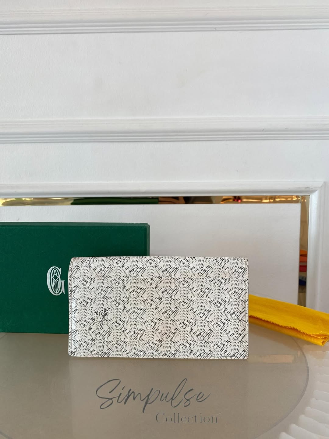 Richelieu Long Bifold Wallet