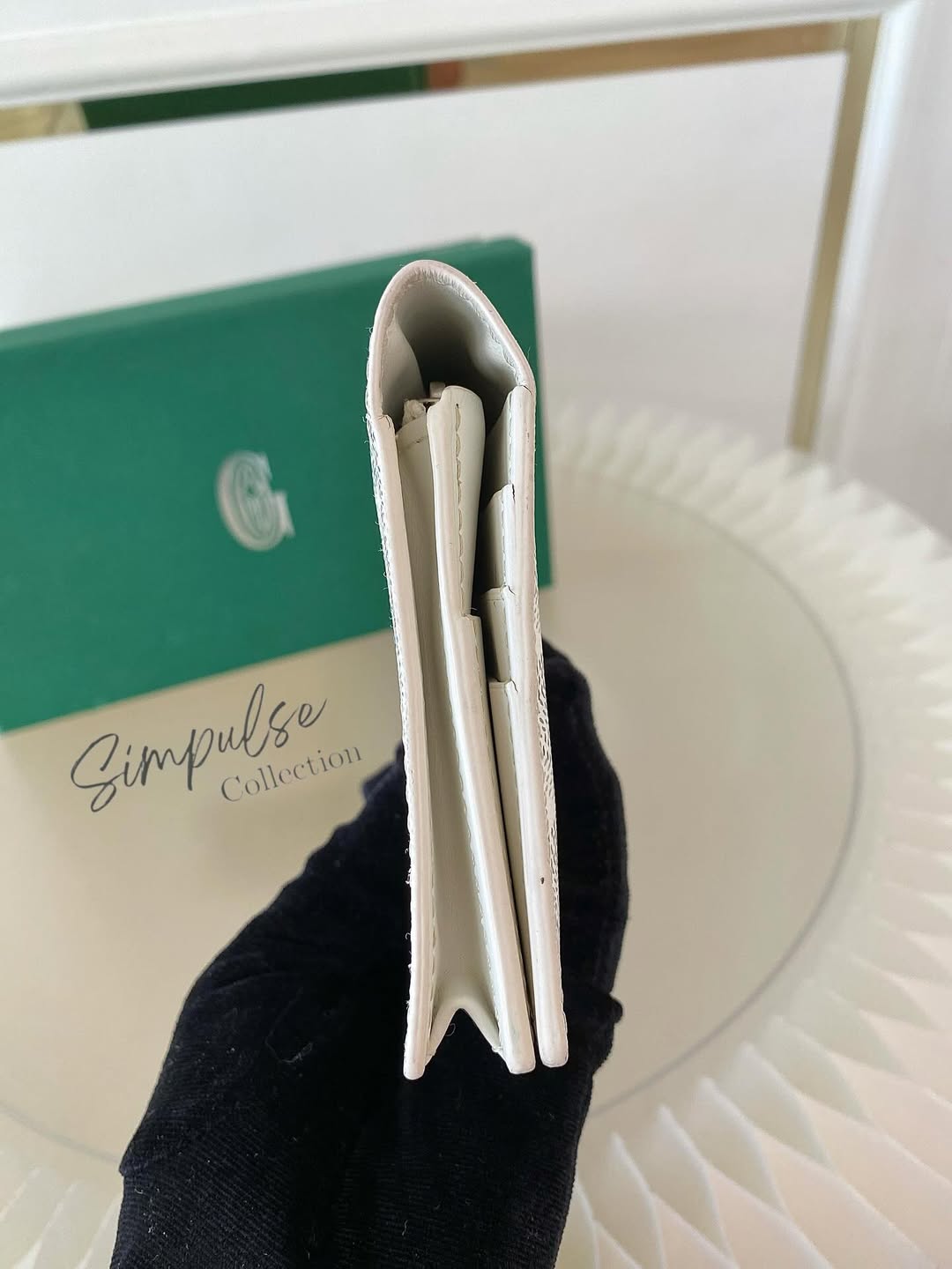Richelieu Long Bifold Wallet