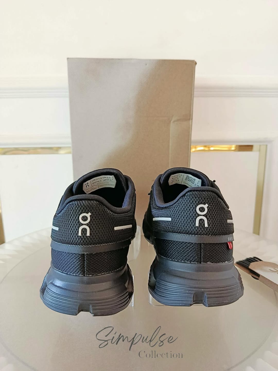 On Cloud 6 in All Black Color Way