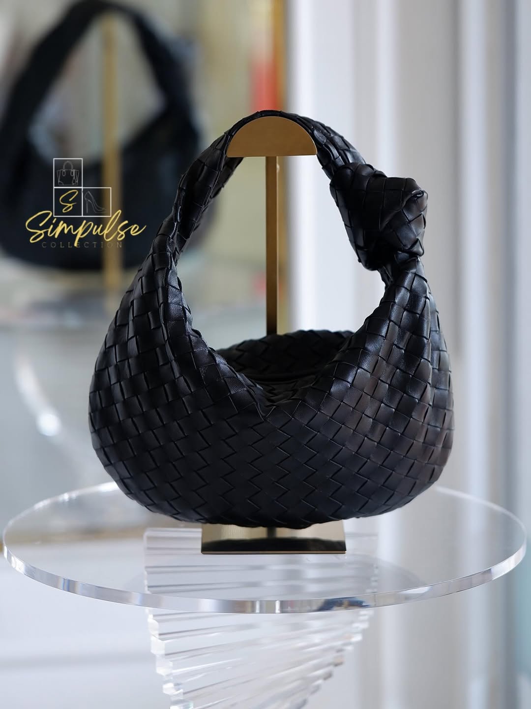 Bottega Veneta Jodie Teen in Black