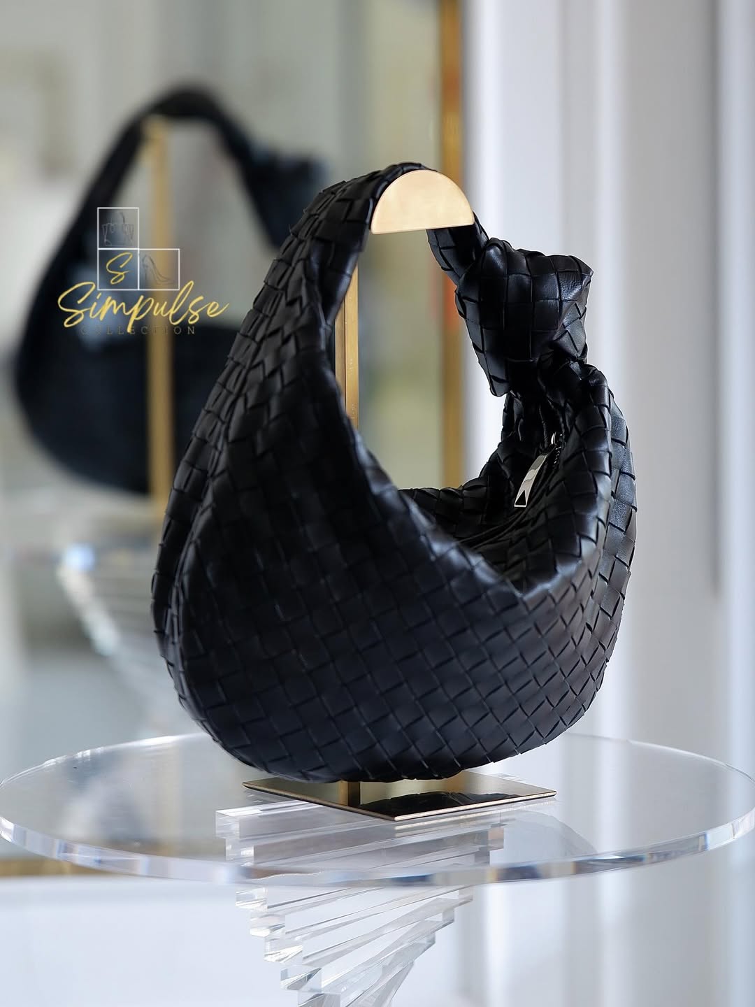 Bottega Veneta Jodie Teen in Black