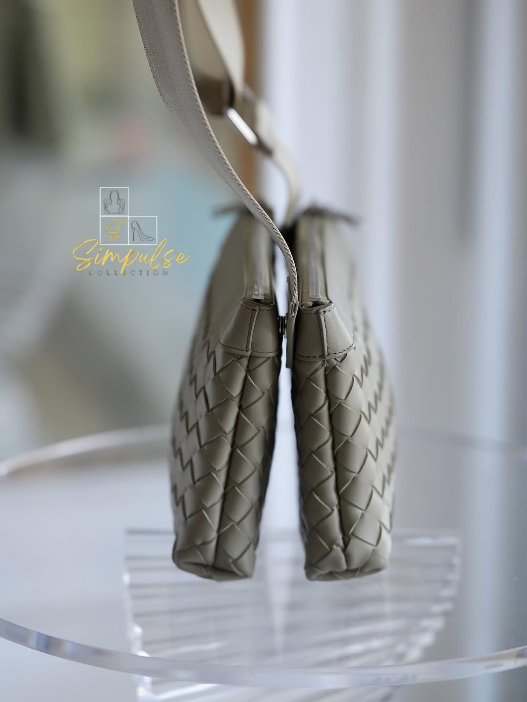 BOTTEGA VENETA Intercciato Duo Messenger Bag