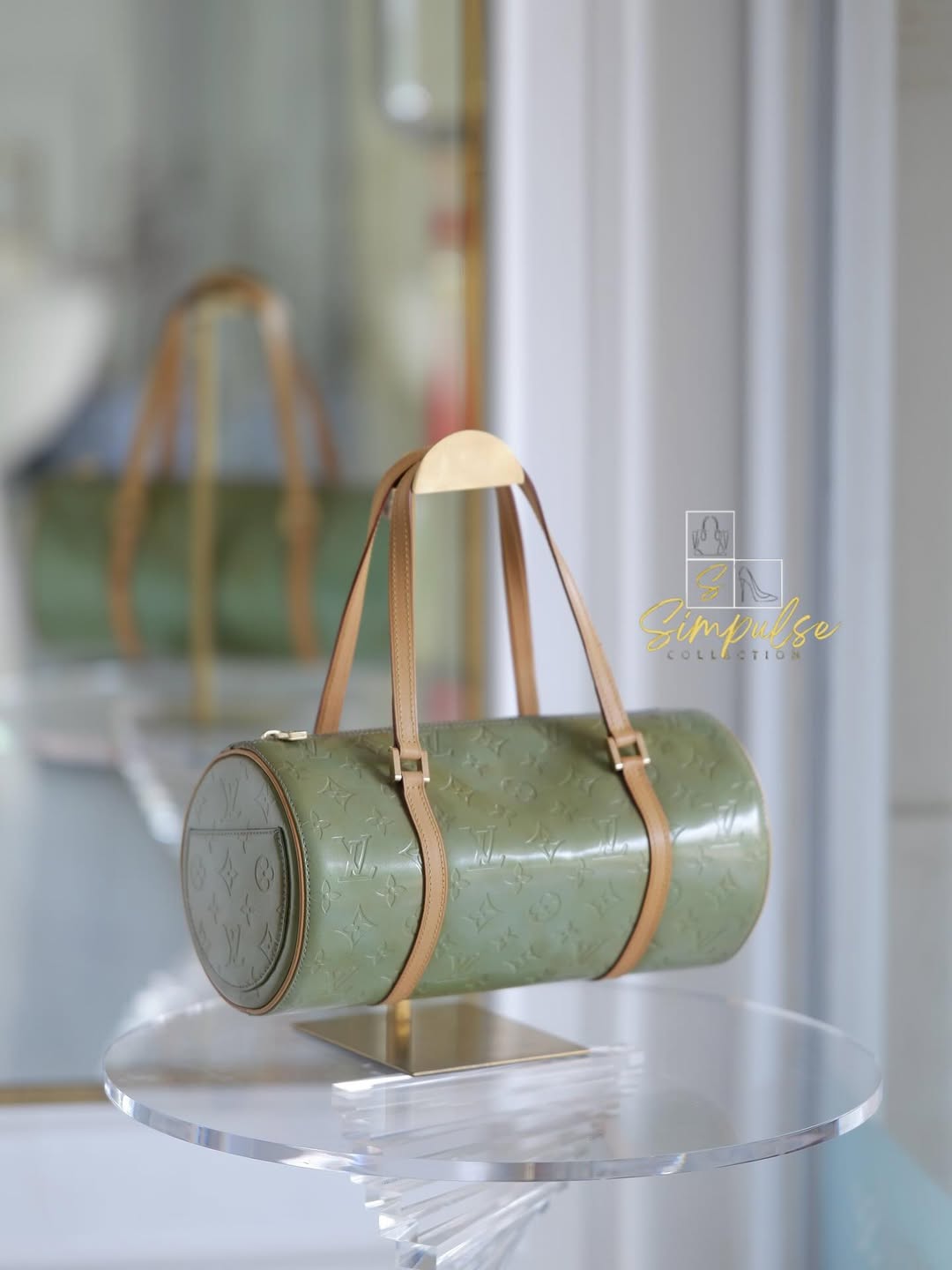 Louis Vuitton Monogram Vernis Bedford Handbag