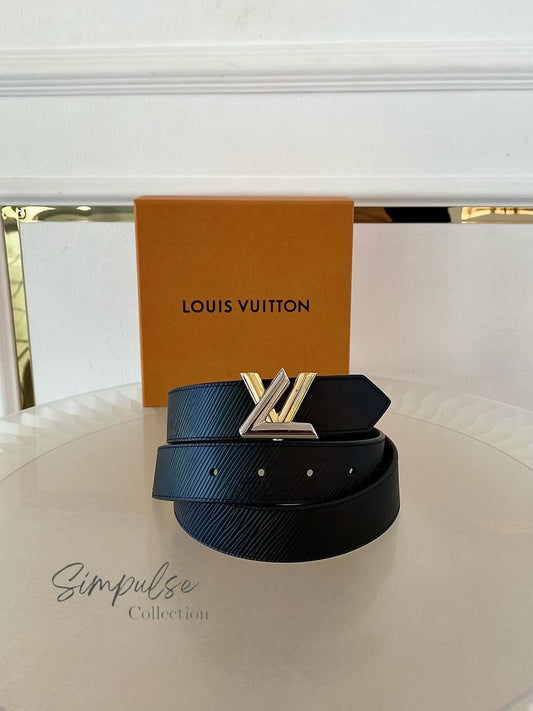 LOUIS VUITTON Black Epi Leather Twist Belt