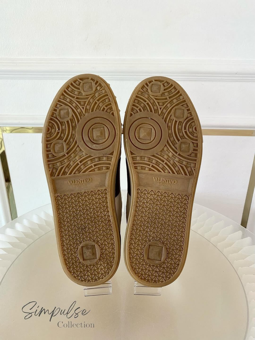 VALENTINO Upvillage Low Top Sneakers