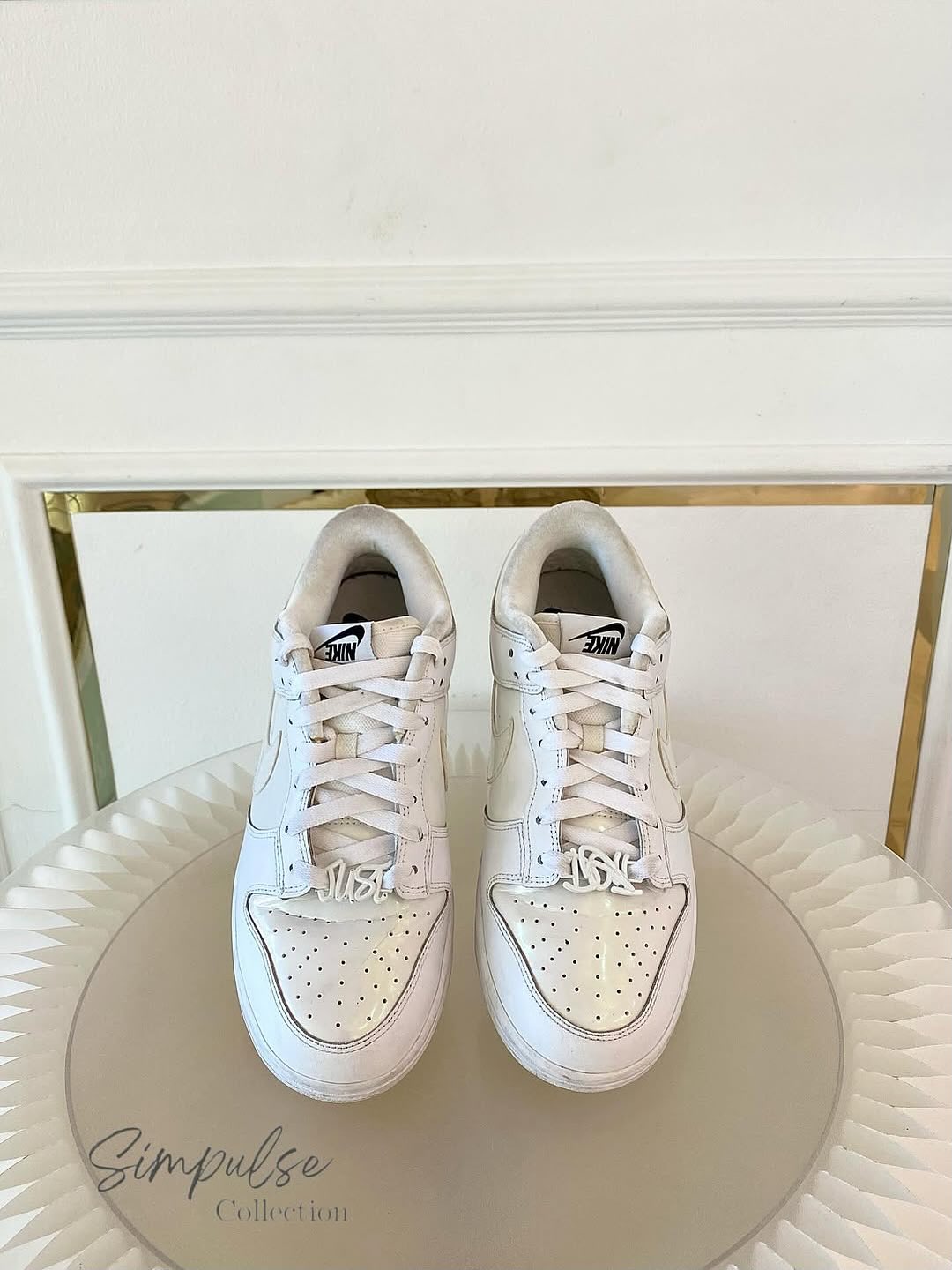 NIKE Dunk Low SE “JUST DO IT” Sneakers
