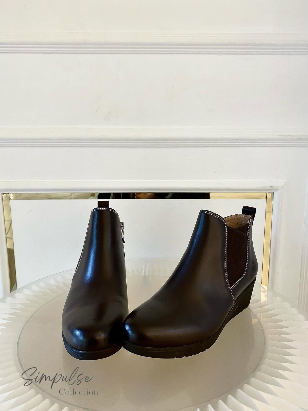 HUSH PUPPIES Brown Leather Boots