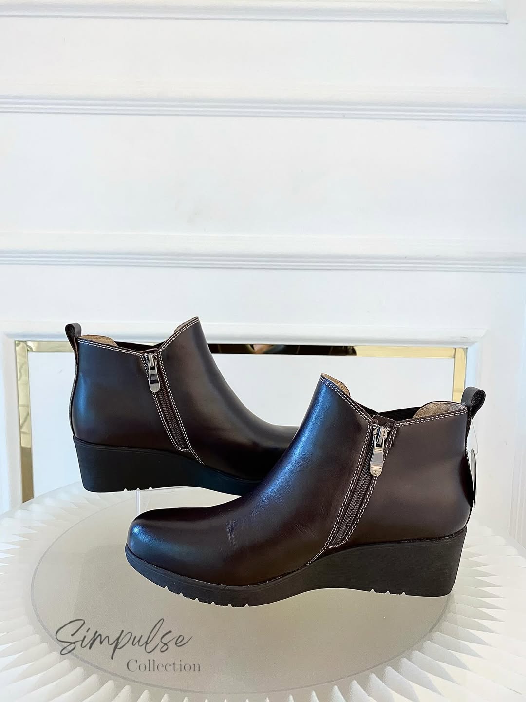 HUSH PUPPIES Brown Leather Boots