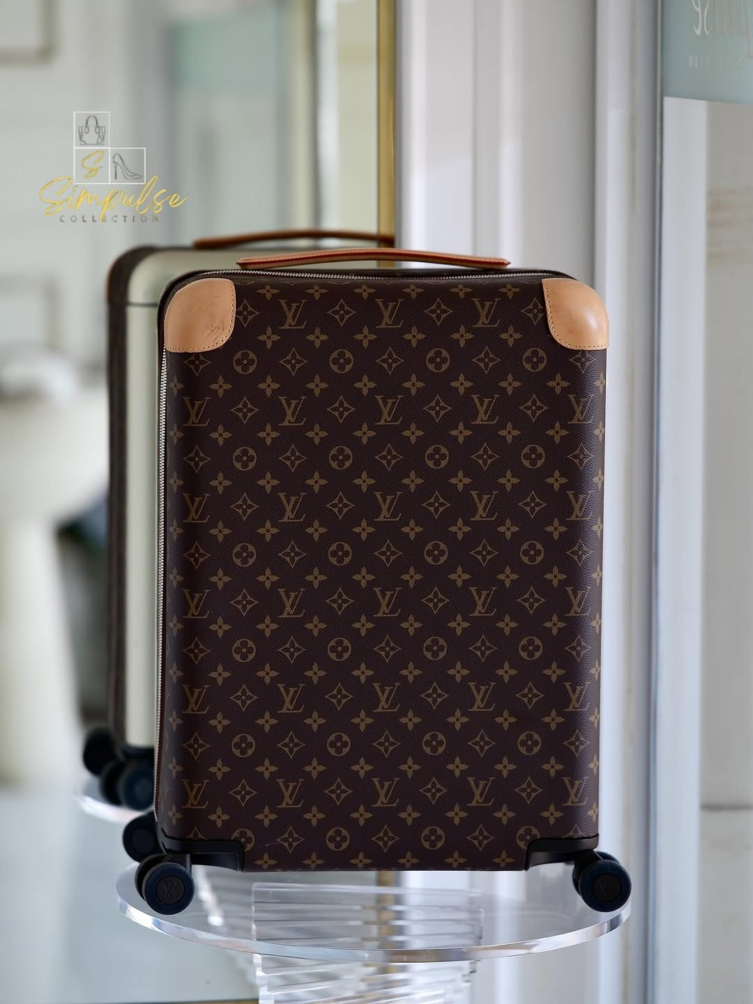 LOUIS VUITTON Horizon 55 Mono Rolling Suitcase