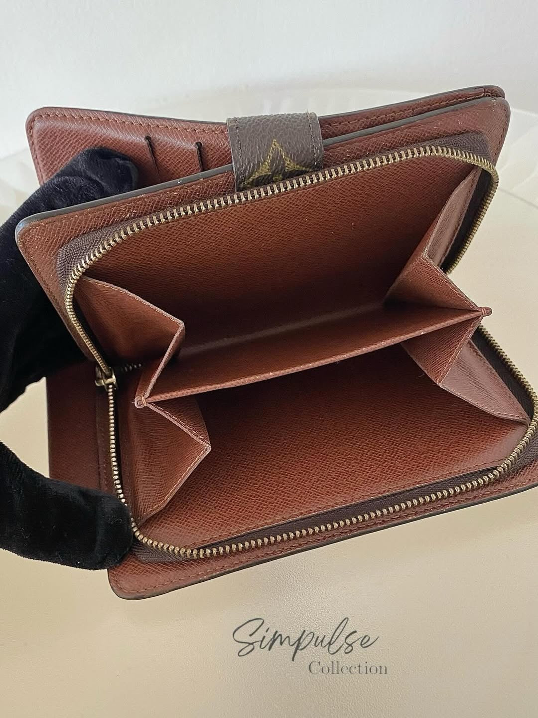L V MONOGRAM PORTE PAPIER ZIP WALLET