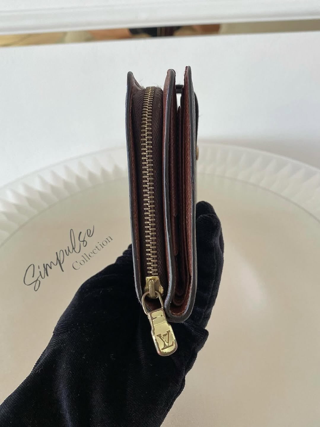 L V MONOGRAM PORTE PAPIER ZIP WALLET