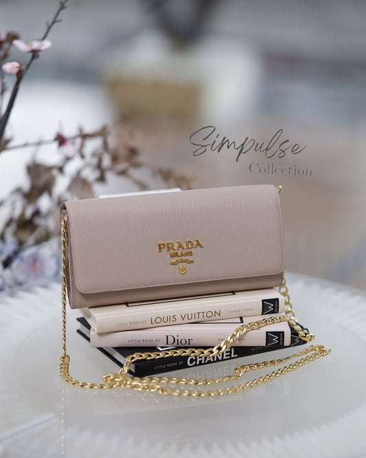 Prada Vitello Move WOC GHW in Beige