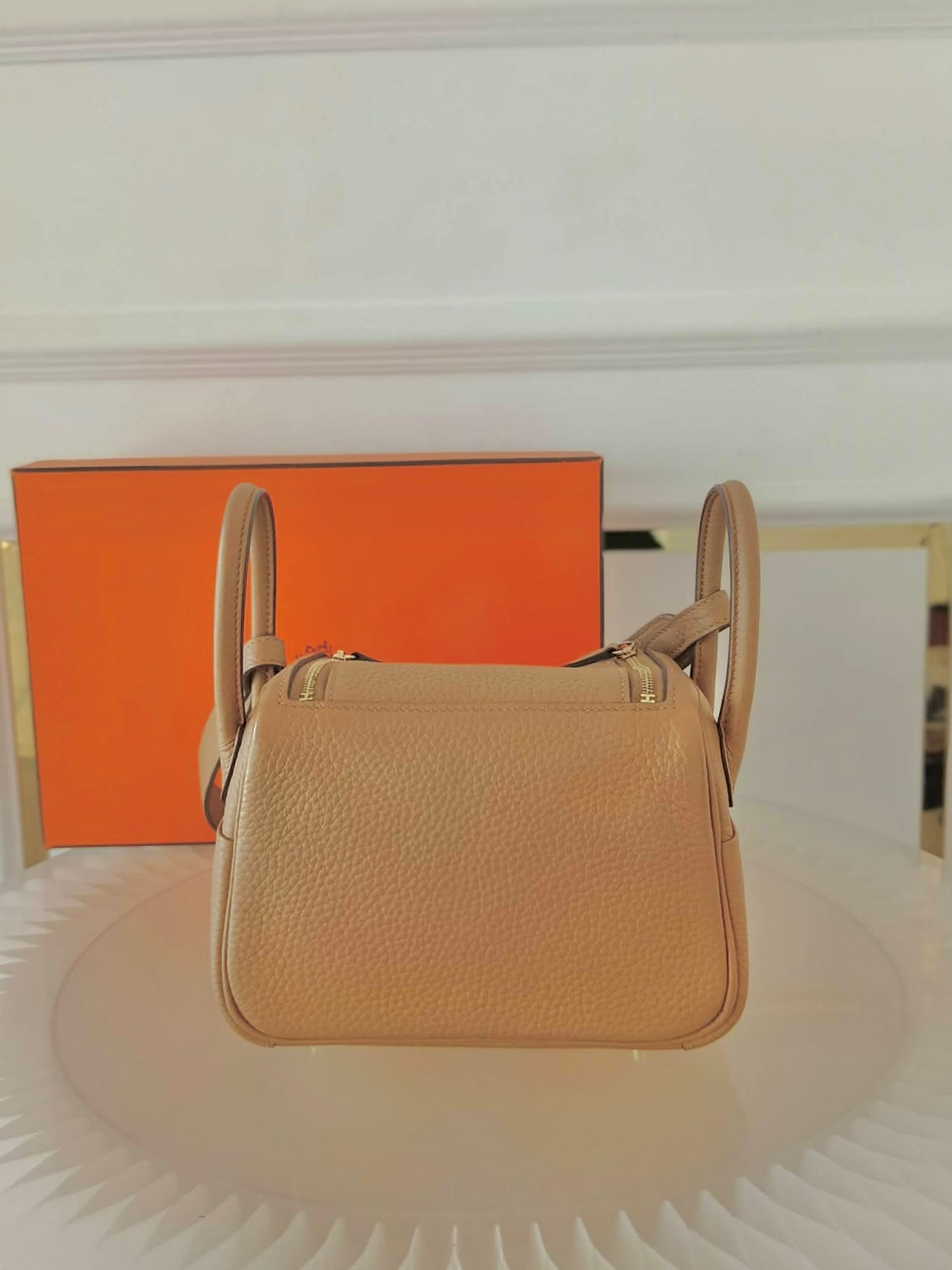 HERMES Mini Lindy Biscuit GHW