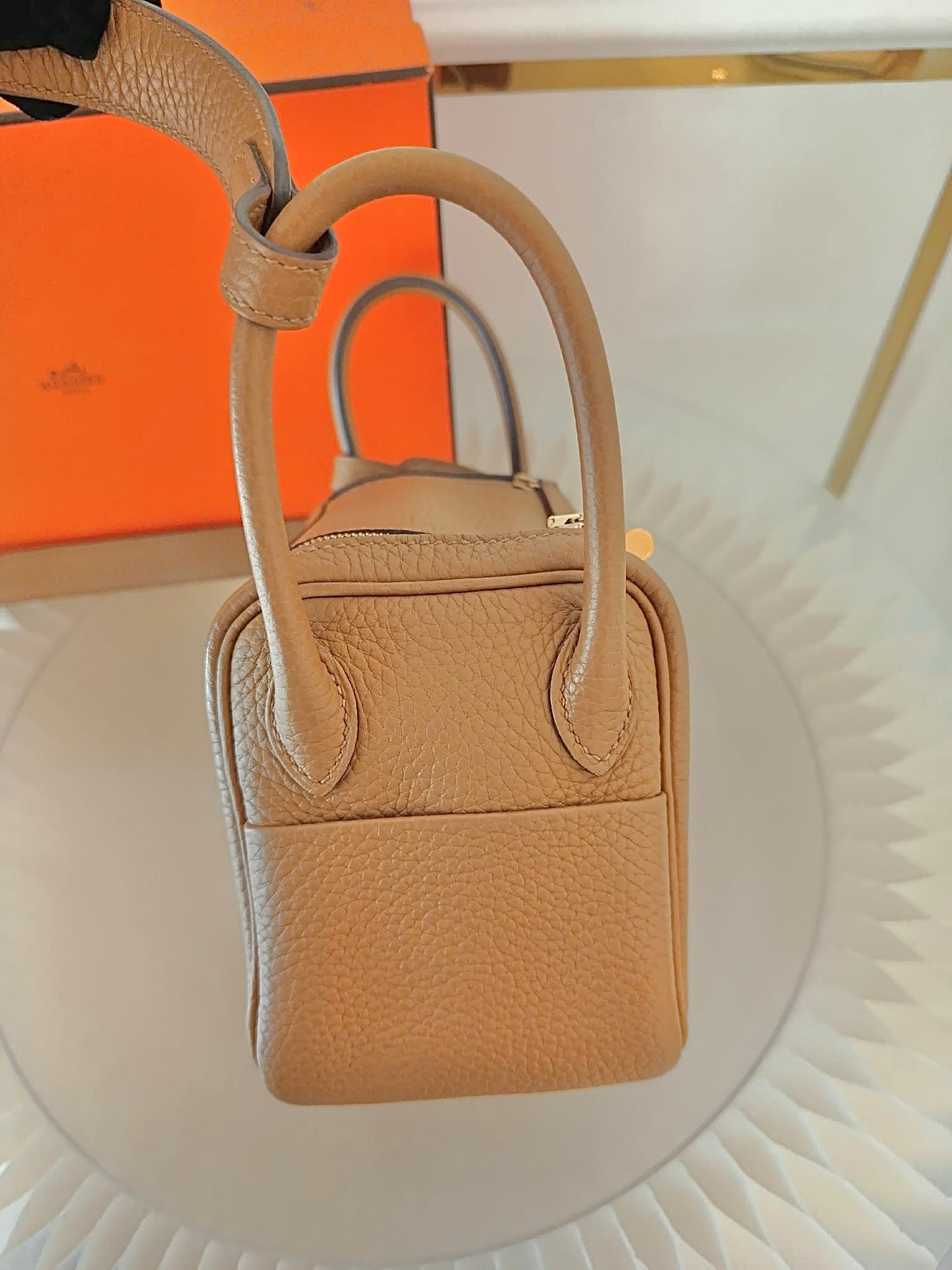 HERMES Mini Lindy Biscuit GHW